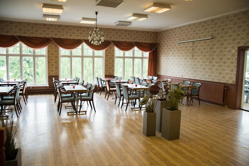 Frukost och restaurangupplevelse p&aring; Appelberg Hotel i Sollefte&aring;
