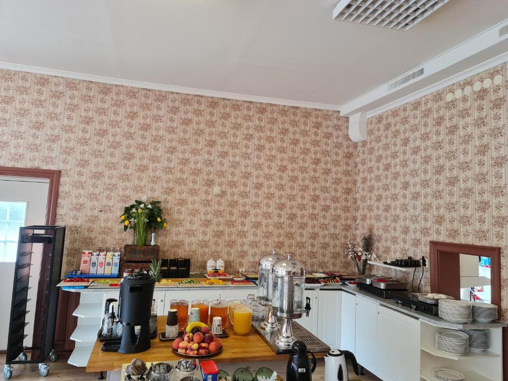 Frukost och restaurangupplevelse p&aring; Appelberg Hotel i Sollefte&aring;