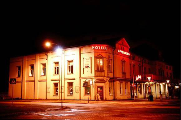 Appelberg Hotel med vackra rum, personlig service och centralt l&auml;ge i Sollefte&aring;